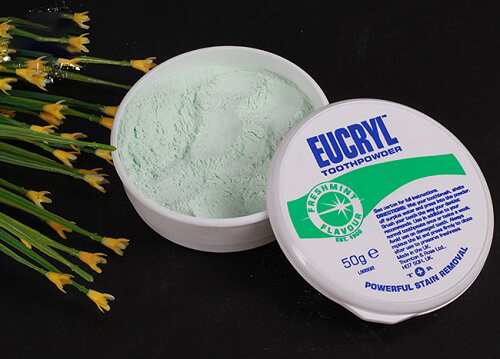 Bột Eucryl Toothpowder được điều chế với dạng siêu nhỏ, dễ sử dụng đem lại hiệu quả toàn diện